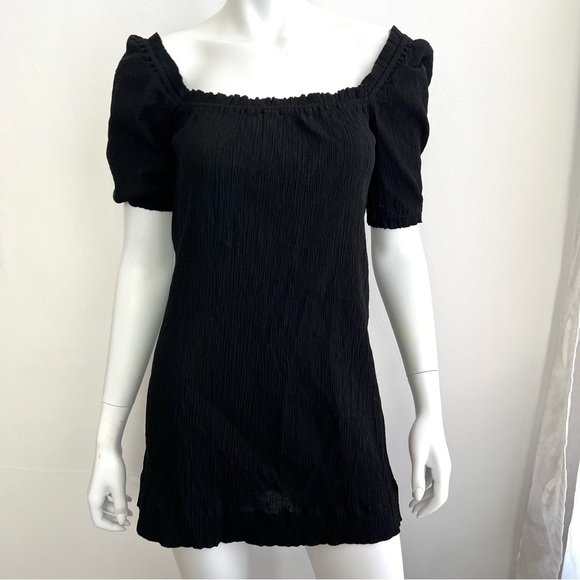 Reformation Dresses & Skirts - Reformation Jeans Women’s Black Puff Sleeve Mini Dress Small Cotton
